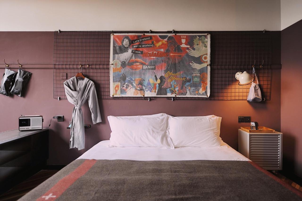Urside Hotel Shanghai The Bund Exterior photo